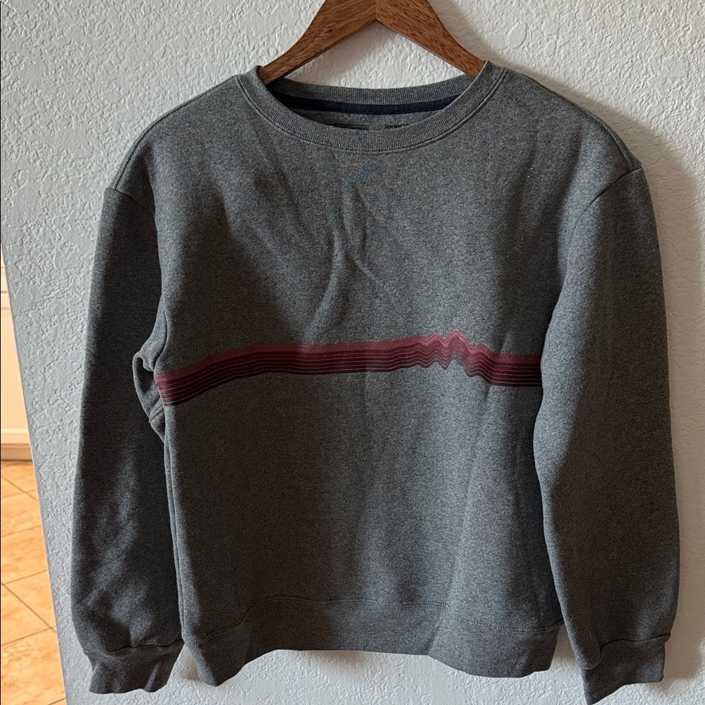 Patagonia Gray and Red Crewneck Sweater